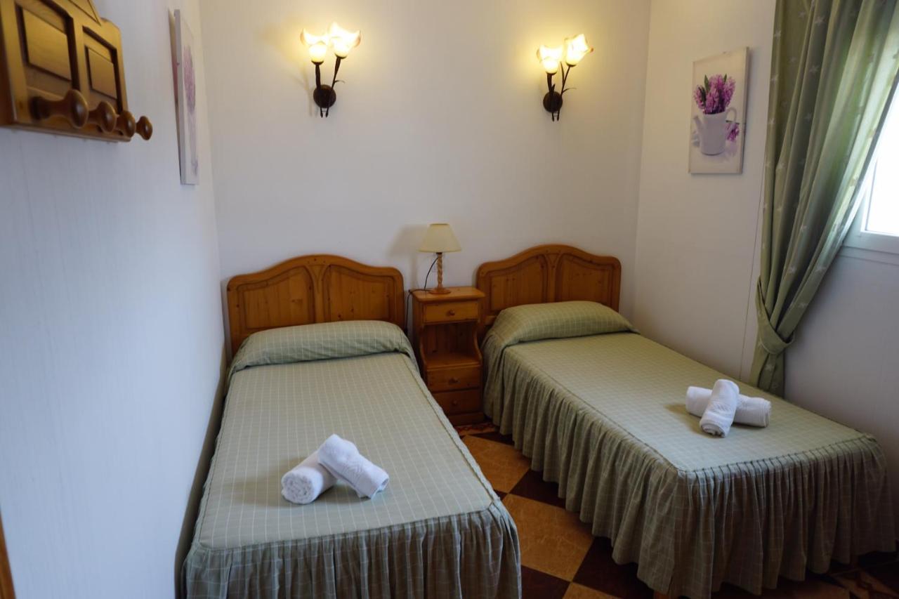 Apartamentos Punta Prima Beach מראה חיצוני תמונה