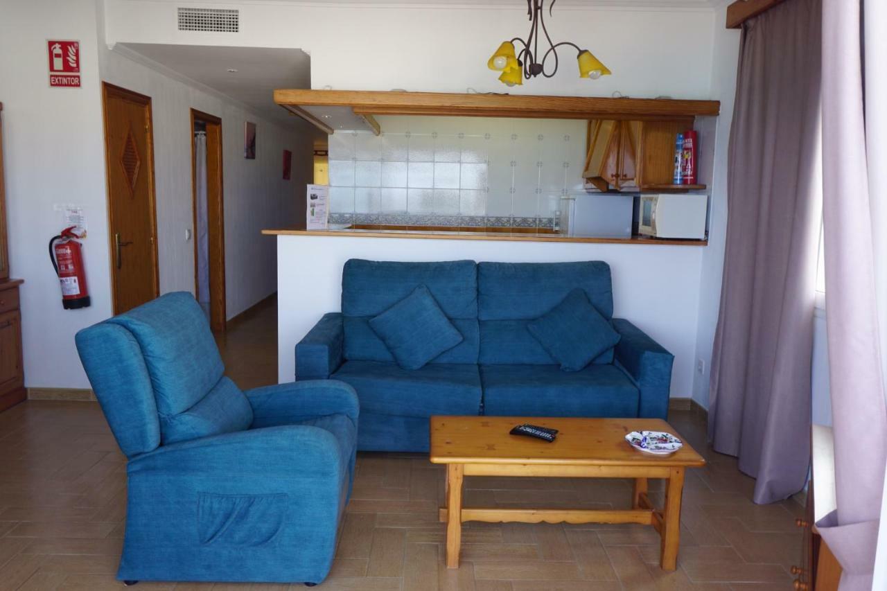 Apartamentos Punta Prima Beach מראה חיצוני תמונה